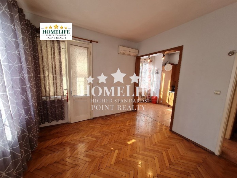 Na prodej  1 ložnice Sofia , Centar , 66 m2 | 54634272 - obraz [4]