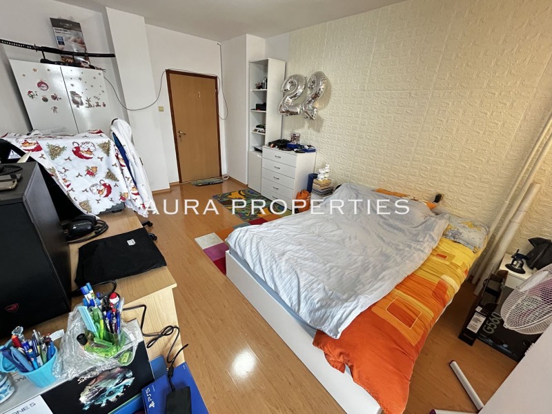 Продава  3-стаен град Разград , Стефан Караджа , 92 кв.м | 32483855 - изображение [4]