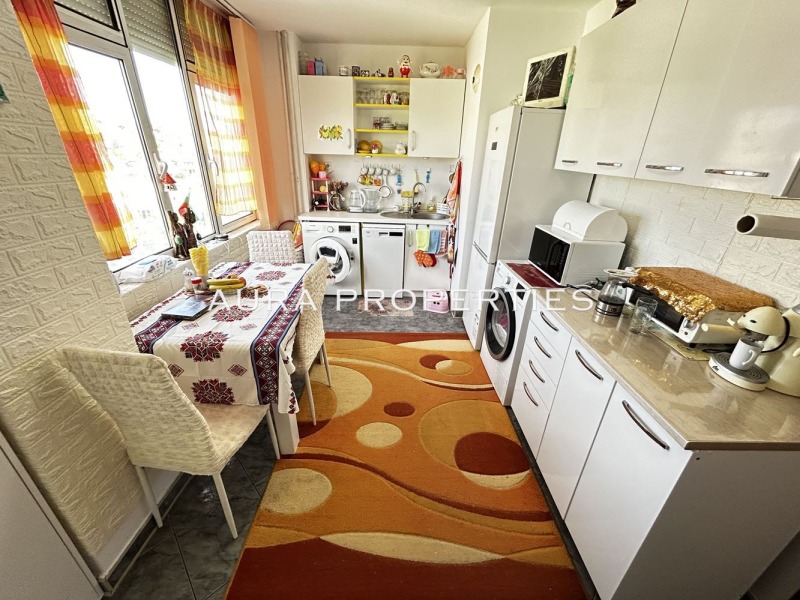 Продава  3-стаен град Разград , Стефан Караджа , 92 кв.м | 32483855 - изображение [7]