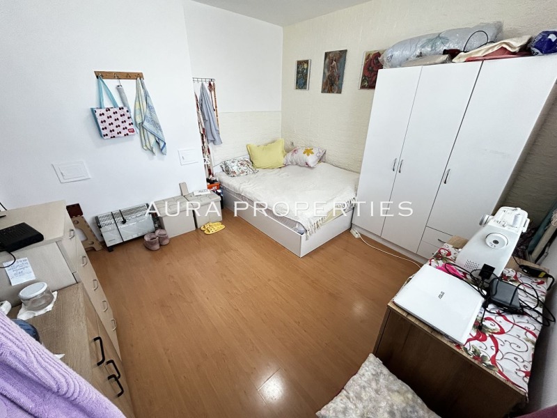 Продава  3-стаен град Разград , Стефан Караджа , 92 кв.м | 32483855 - изображение [6]