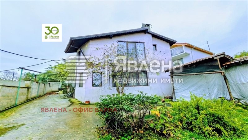 Продава КЪЩА, гр. Варна, с. Звездица