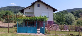 Обява продава вила, с. Банище, област Перник