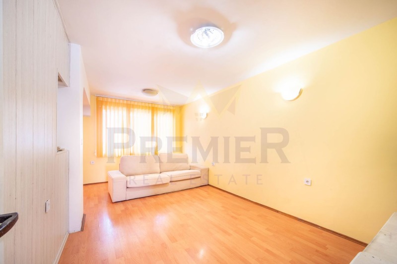 Na prodej  2 ložnice Varna , Ljatno kino Trakija , 85 m2 | 52092639 - obraz [4]