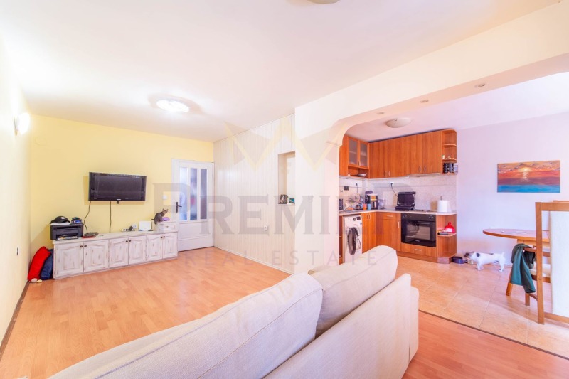 For Sale  2 bedroom Varna , Lyatno kino Trakiya , 85 sq.m | 52092639 - image [3]