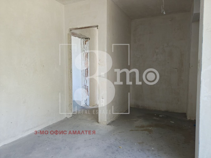 Te koop  2 slaapkamers Sofia , Ljulin 5 , 96 m² | 75663818 - afbeelding [11]