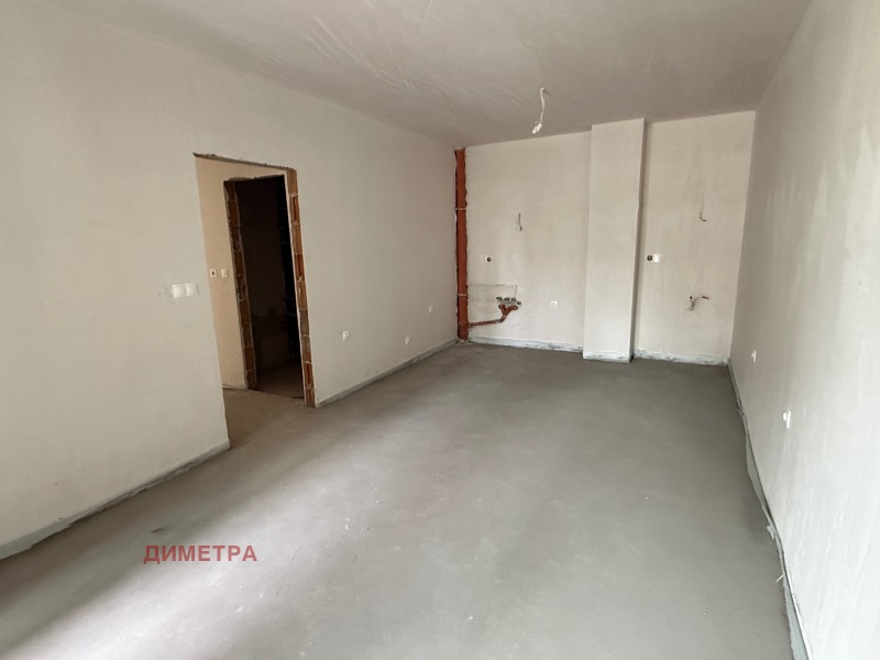 Продава 3-СТАЕН, гр. Пловдив, Тракия, снимка 2 - Апартаменти - 52308102