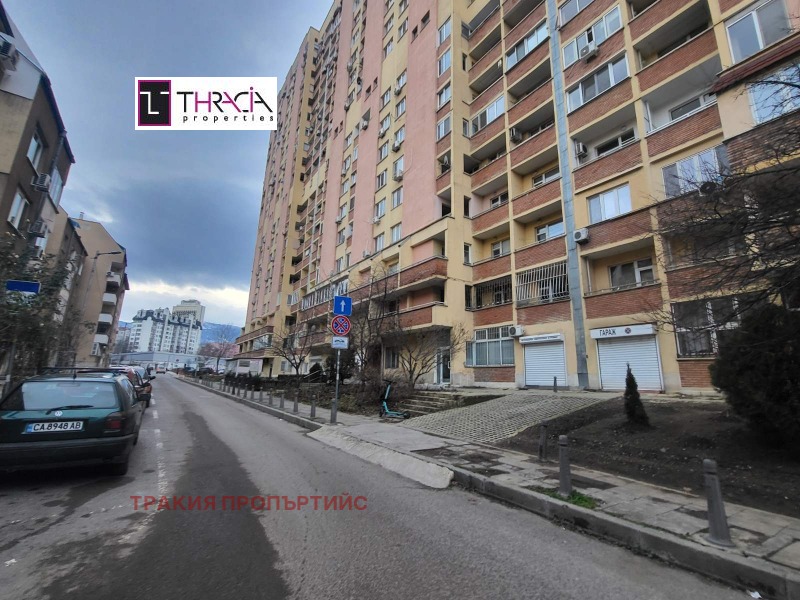 Продаја  1 спаваћа соба Софија , Центар , 70 м2 | 37310874