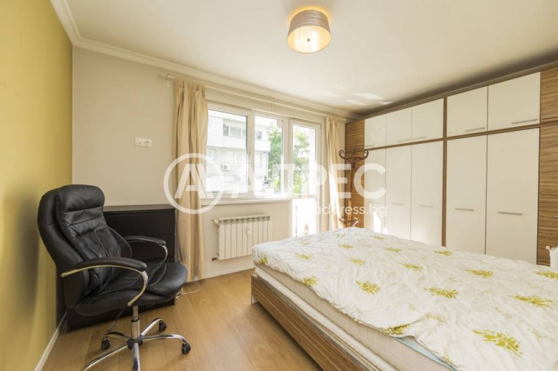 На продаж  1 спальня София , Изток , 73 кв.м | 96826396 - зображення [2]