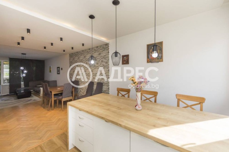 На продаж  1 спальня София , Изток , 73 кв.м | 96826396 - зображення [13]
