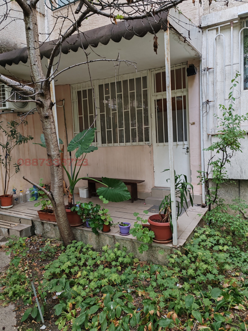 Продава  Офис, град София, Лагера • 75 000 EUR • ID 42989601 — holmes.bg - [1] 