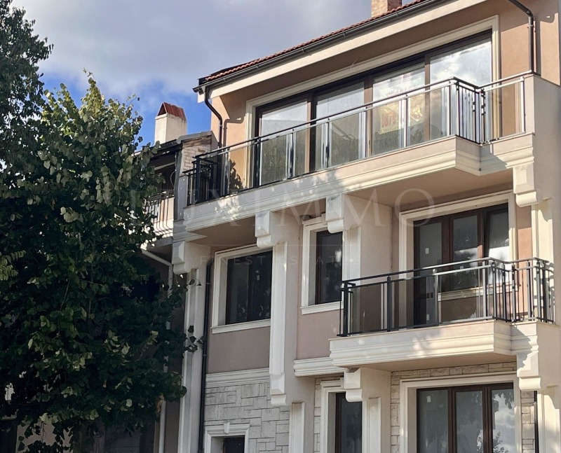 Na sprzedaż  Dom region Burgas , Pomorie , 363 mkw | 74194665