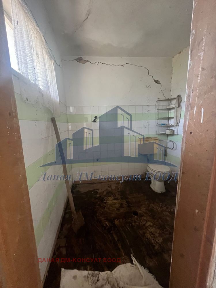 Продава КЪЩА, с. Васил Друмев, област Шумен, снимка 9 - Къщи - 53207048