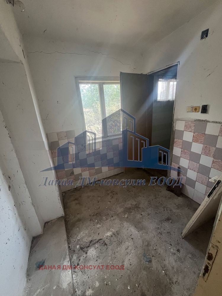 Продава КЪЩА, с. Васил Друмев, област Шумен, снимка 6 - Къщи - 53207048