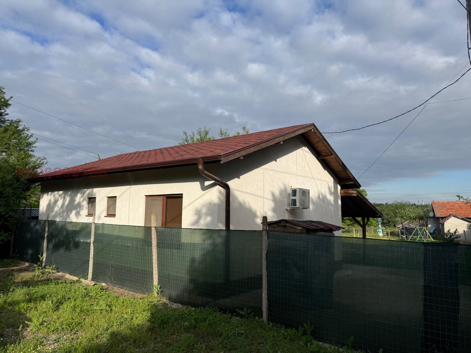 Продава ВИЛА, гр. Плевен, м-т Мъртва долина, снимка 2 - Вили - 54596119