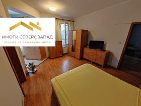 Casa Berkovitsa, región montana 8