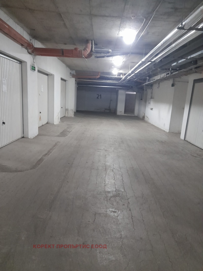 Na sprzedaż  2 sypialnie Sofia , Centar , 107 mkw | 23069735 - obraz [16]