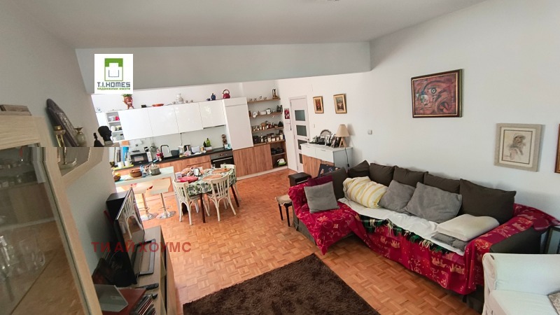 Продава  3-стаен град София , Лозенец , 90 кв.м | 60261421
