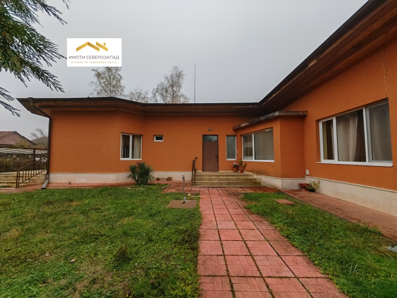 Продава  Къща област Монтана , гр. Берковица , 390 кв.м | 41421725 - изображение [3]