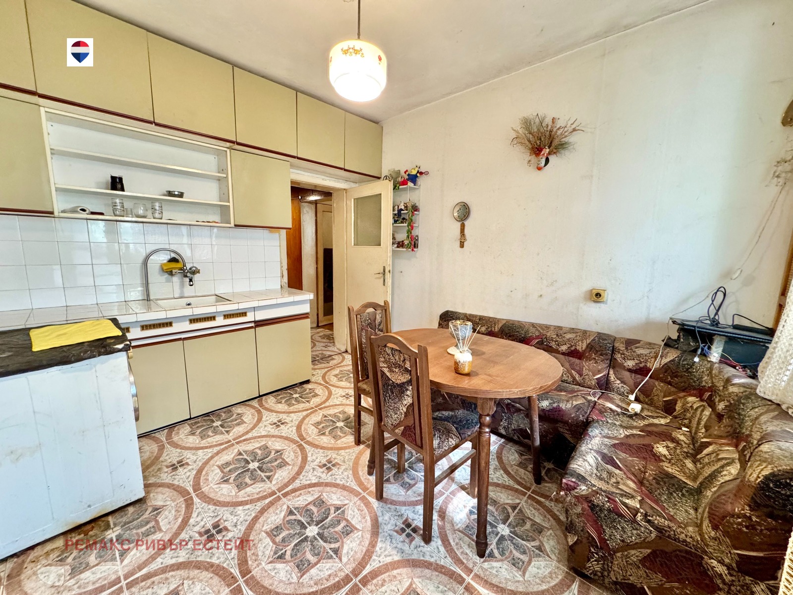 Продава 2-СТАЕН, гр. Русе, Възраждане