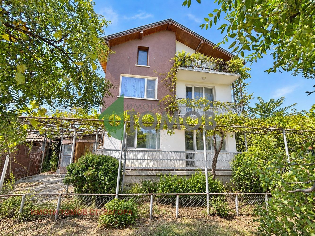 Продава КЪЩА, с. Загоре, област Стара Загора