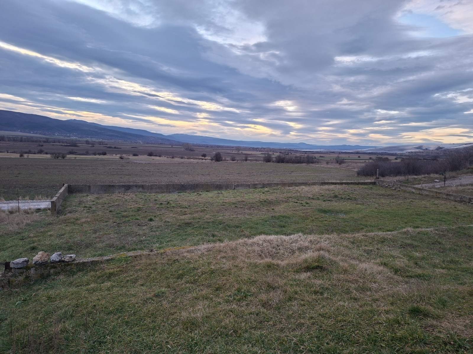 Продава ПАРЦЕЛ, с. Владимир, област Перник, снимка 5 - Парцели - 53258671