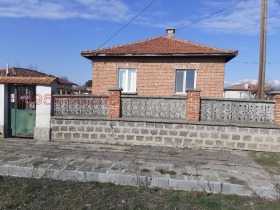 Продажба на имоти в гр. Съединение, област Пловдив - изображение 8 