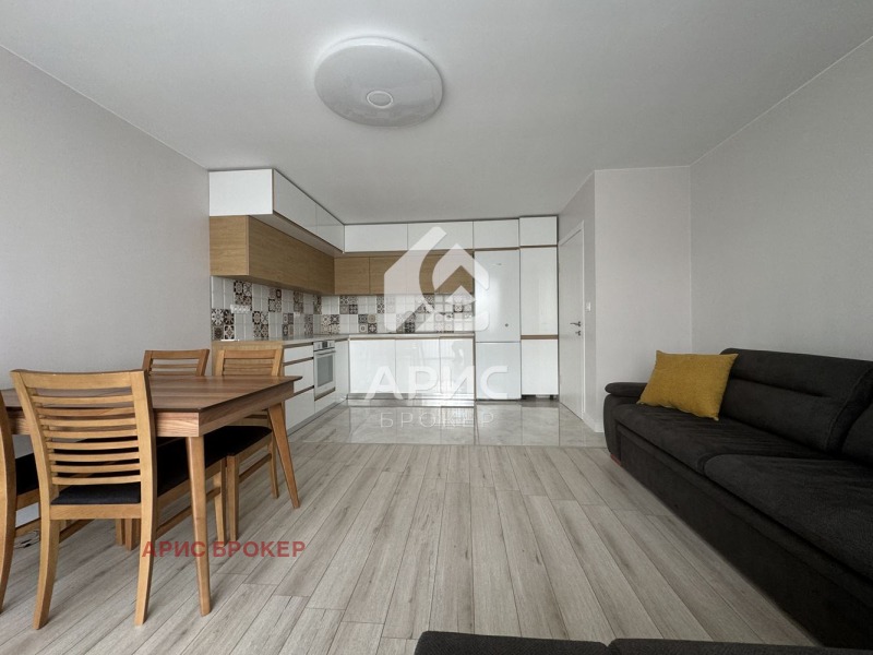 Продава 2-СТАЕН, град Пловдив, Остромила • 137500 € / 268926.62 лв. • 49460826 1