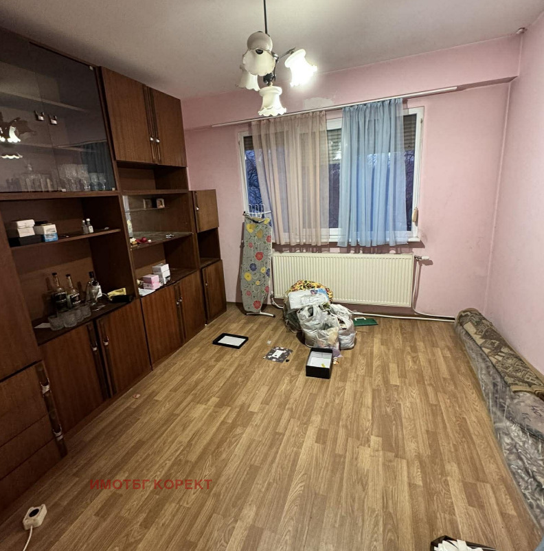 Продава 2-СТАЕН, гр. София, Гоце Делчев, снимка 2 - Апартаменти - 53139199