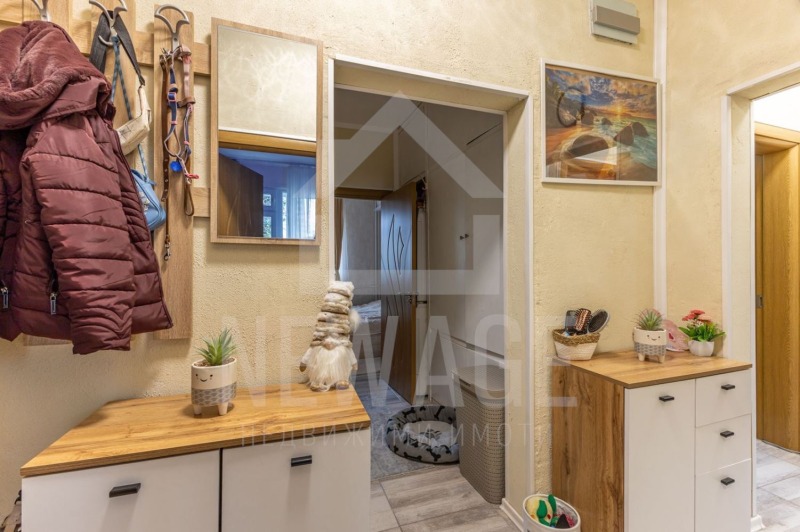 Продава 4-СТАЕН, гр. Варна, Младост 1, снимка 2 - Апартаменти - 53377531