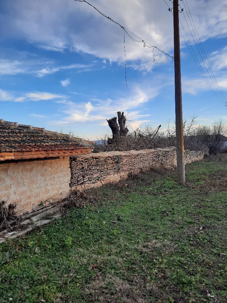 Продава КЪЩА, с. Златна нива, област Шумен, снимка 4 - Къщи - 52778916