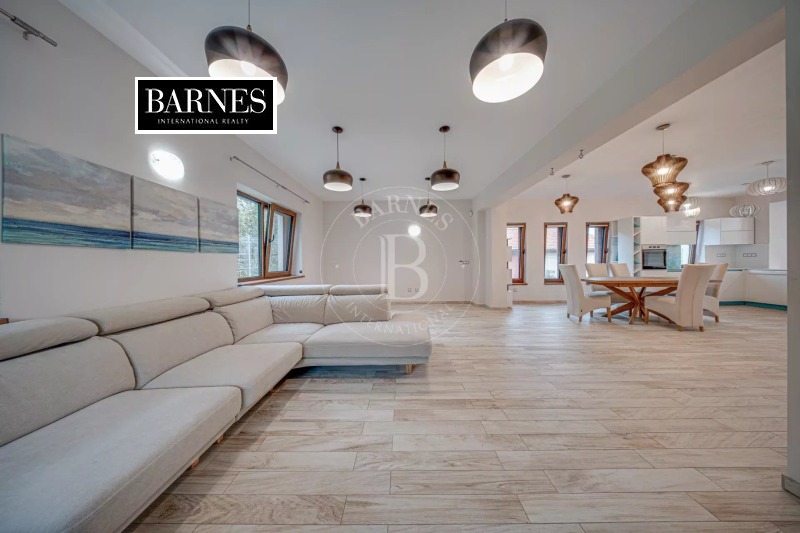 Продава КЪЩА, гр. София, с. Бистрица, снимка 2 - Къщи - 52373117