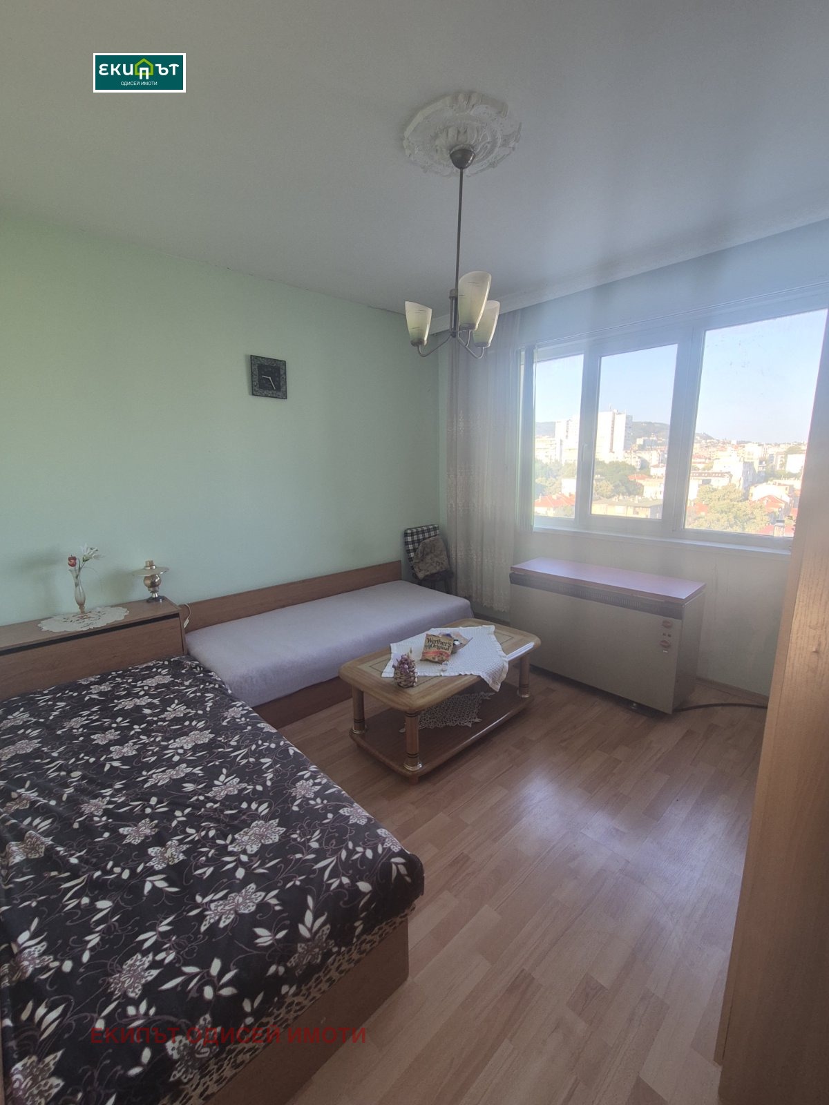 Продава 4-СТАЕН, гр. Варна, Левски 2