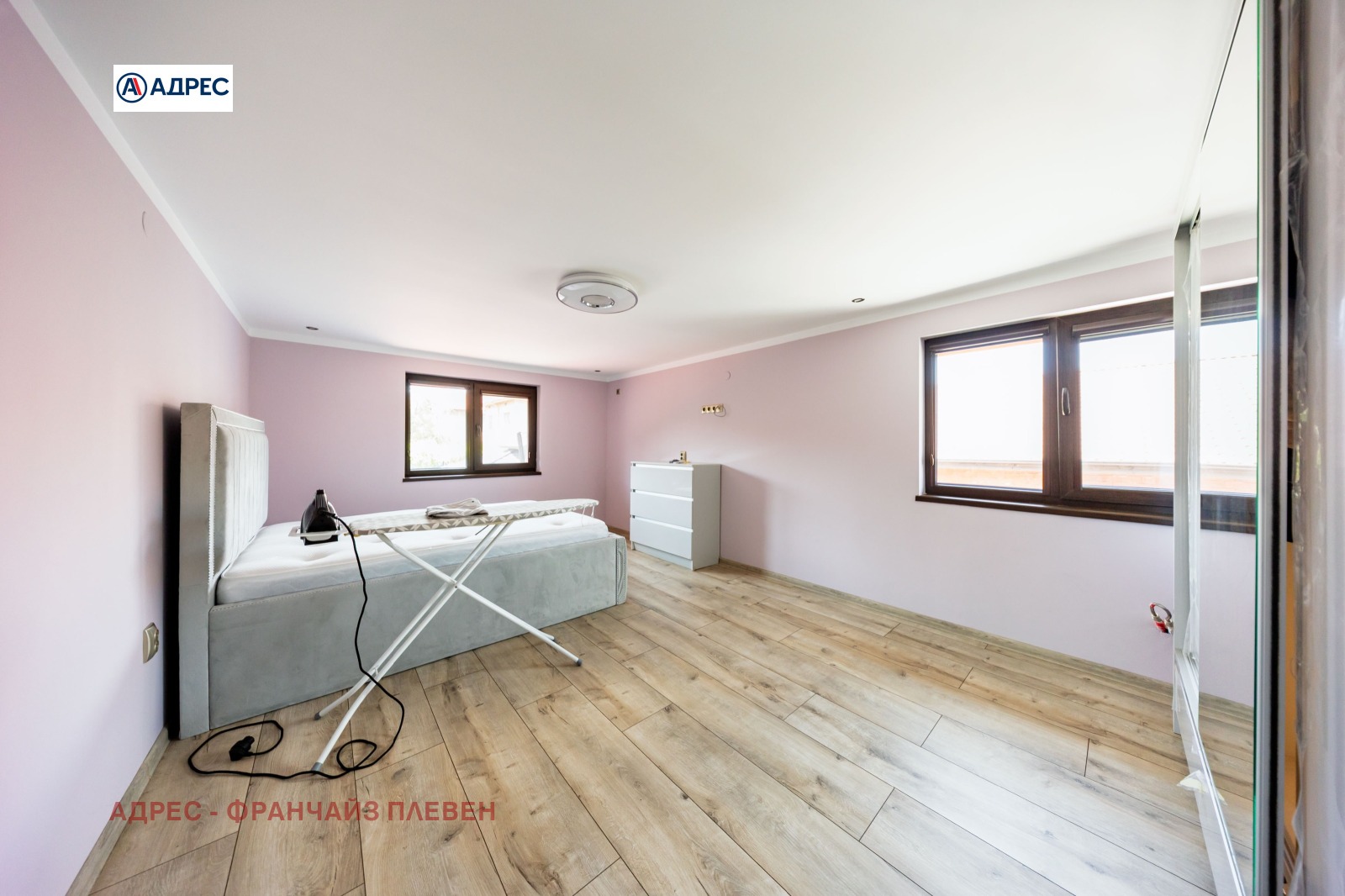 Продава КЪЩА, гр. Плевен, Сторгозия, снимка 10 - Къщи - 55986780