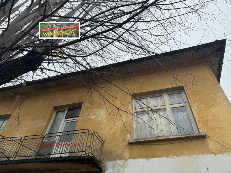 Продава 3-СТАЕН в област Монтана, гр. Вършец - 75 кв.м / 25 500 € » 49 873.67 лв., ЛУИС КОНСУЛТ