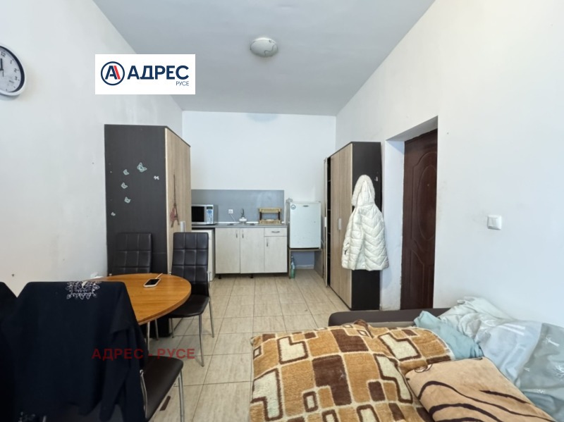 Продава ГАРАЖ в град Русе, Широк център - 22 кв.м / 38 500 € » 75 299.46 лв., АДРЕС - РУСЕ