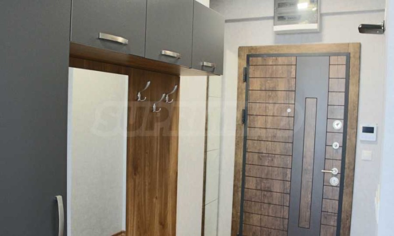 Te koop  1 slaapkamer Plovdiv , Mladezjki Chalm , 93 m² | 28188604 - afbeelding [8]