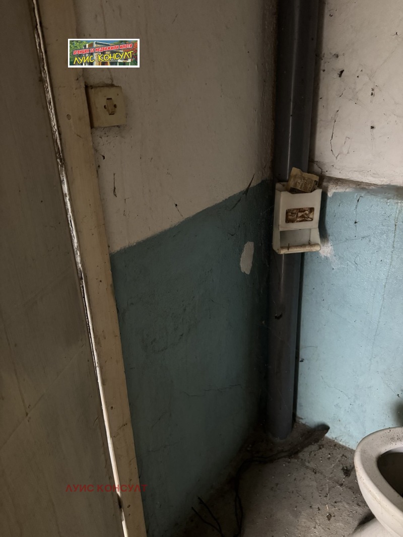 Продава 3-СТАЕН, гр. Вършец, област Монтана, снимка 14 - Апартаменти - 52365804