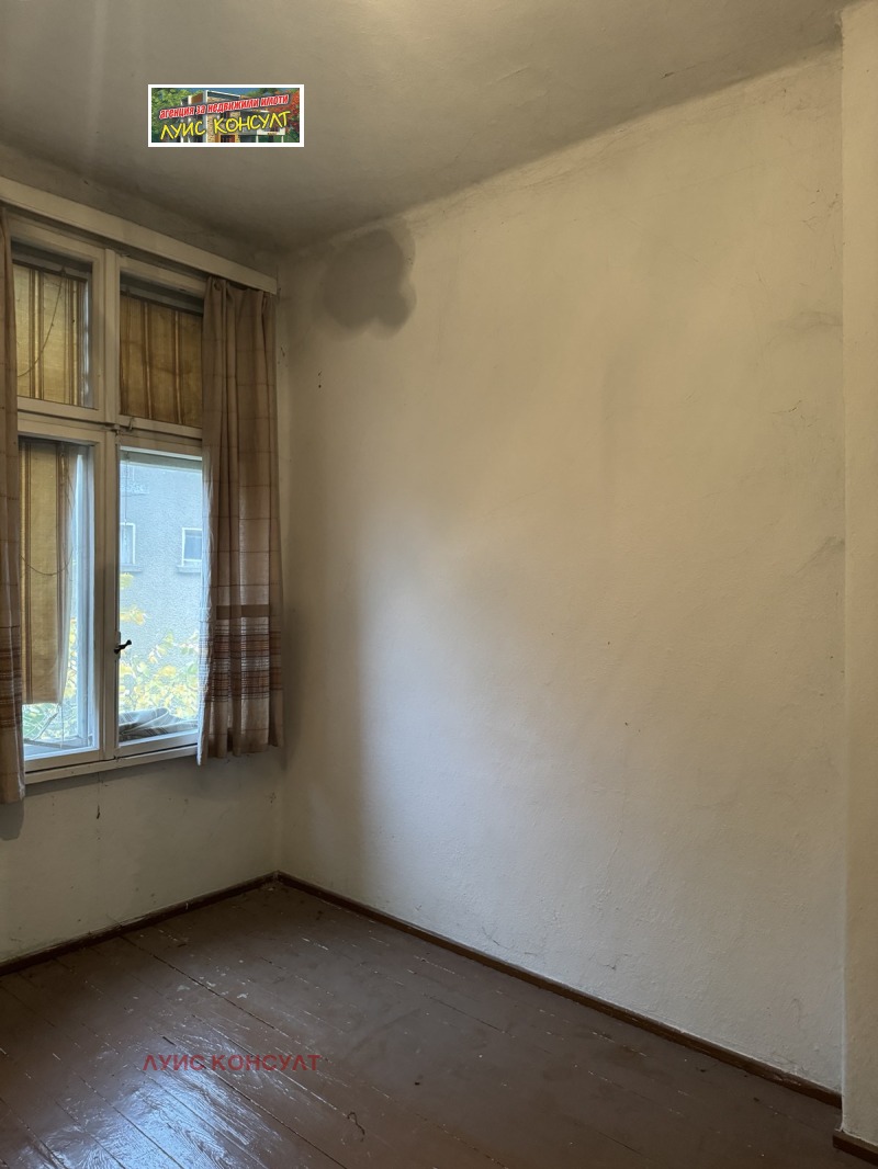 Продава 3-СТАЕН, гр. Вършец, област Монтана, снимка 10 - Апартаменти - 52365804