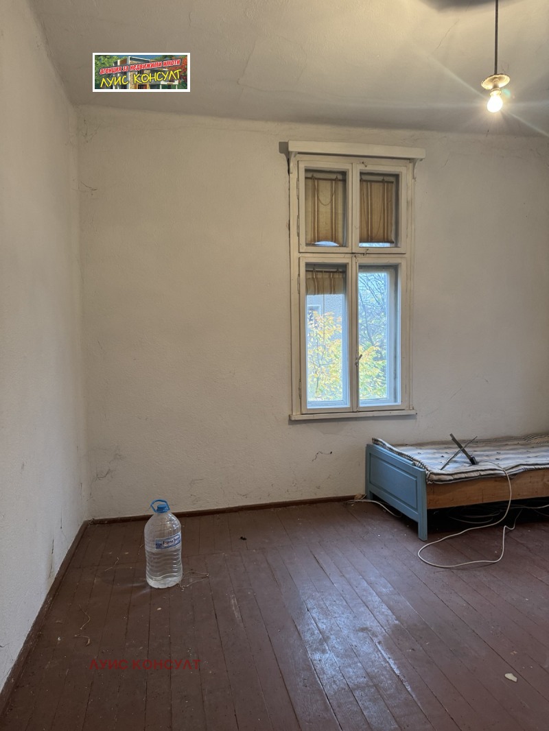 Продава 3-СТАЕН, гр. Вършец, област Монтана, снимка 9 - Апартаменти - 52365804