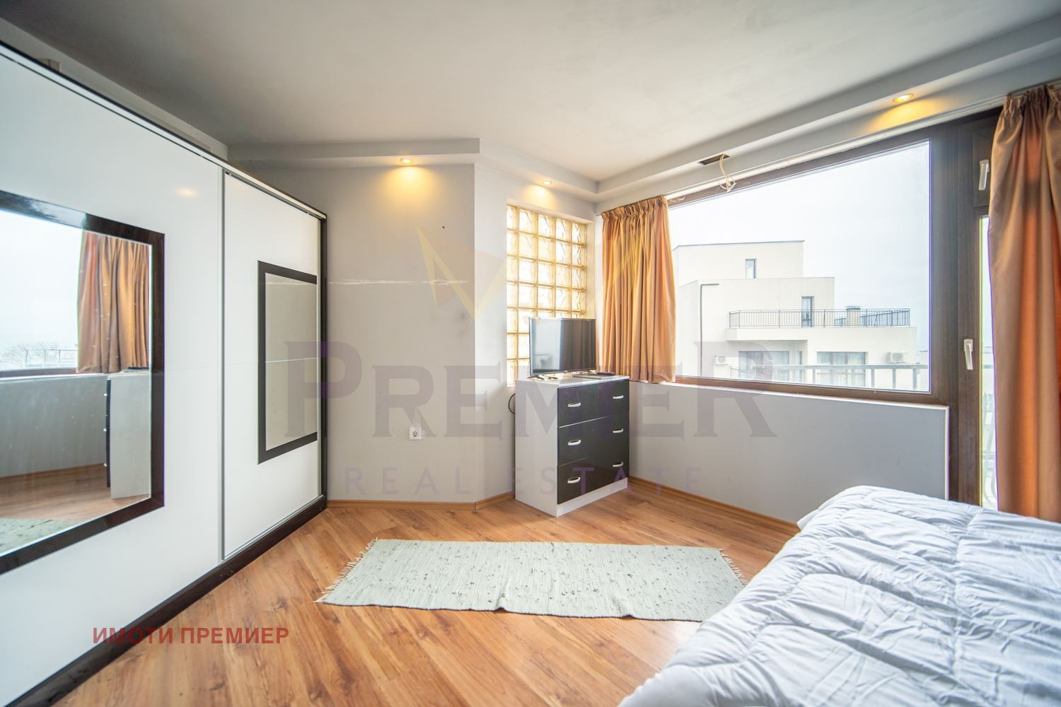 Продава КЪЩА, гр. Варна, Бриз, снимка 9 - Къщи - 53826624