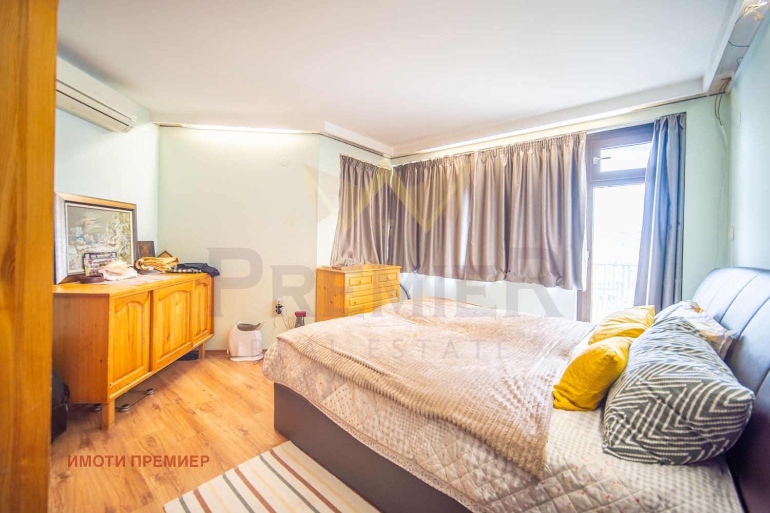 Продава КЪЩА, гр. Варна, Бриз, снимка 11 - Къщи - 53826624