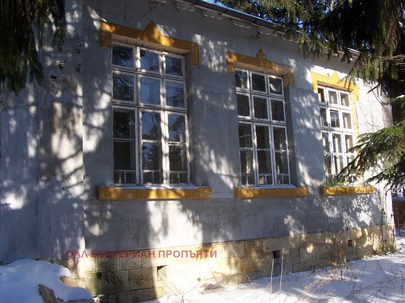 Продава ВИЛА | Imot.bg — изображение 9