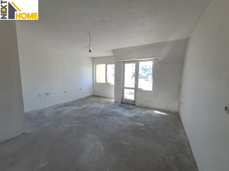 Te koop  1 slaapkamer Plovdiv , Tsentar , 114 m² | 66135204 - afbeelding [2]