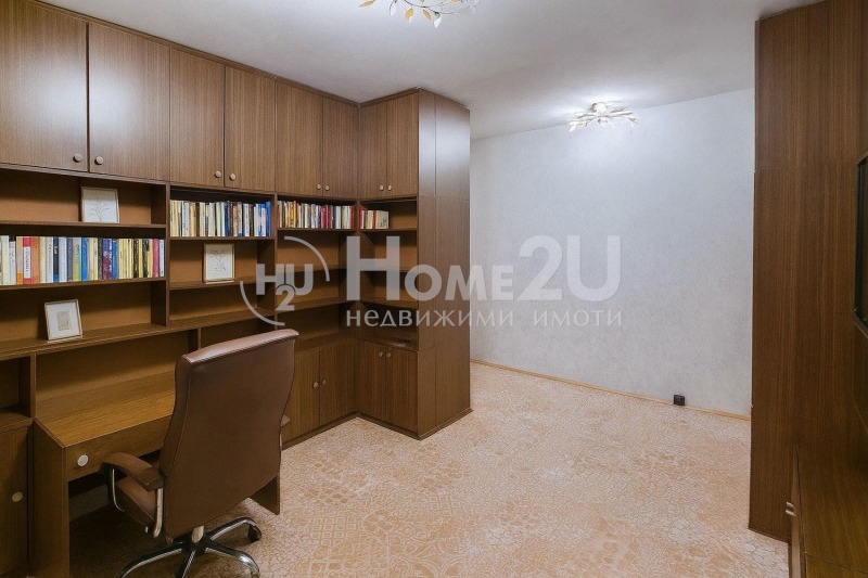 Продава 2-СТАЕН, гр. София, Сухата река, снимка 2 - Апартаменти - 53060789
