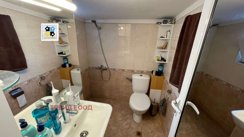 Продава 4-СТАЕН, гр. София, Белите брези, снимка 12 - Апартаменти - 53071392