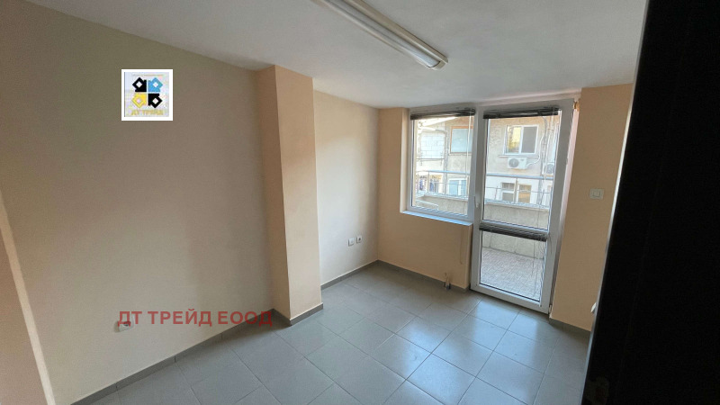 Продава 4-СТАЕН, гр. София, Белите брези, снимка 10 - Апартаменти - 53071392