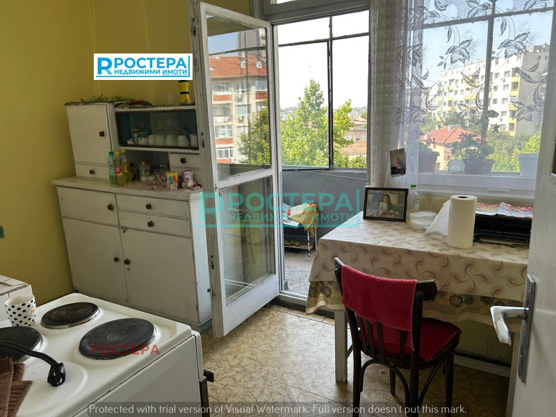 Продава МНОГОСТАЕН, гр. Търговище, Център, снимка 7 - Апартаменти - 53070548