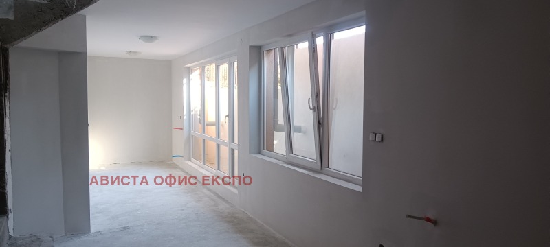 Продава  Офис град София , Овча купел , 131 кв.м | 92715202