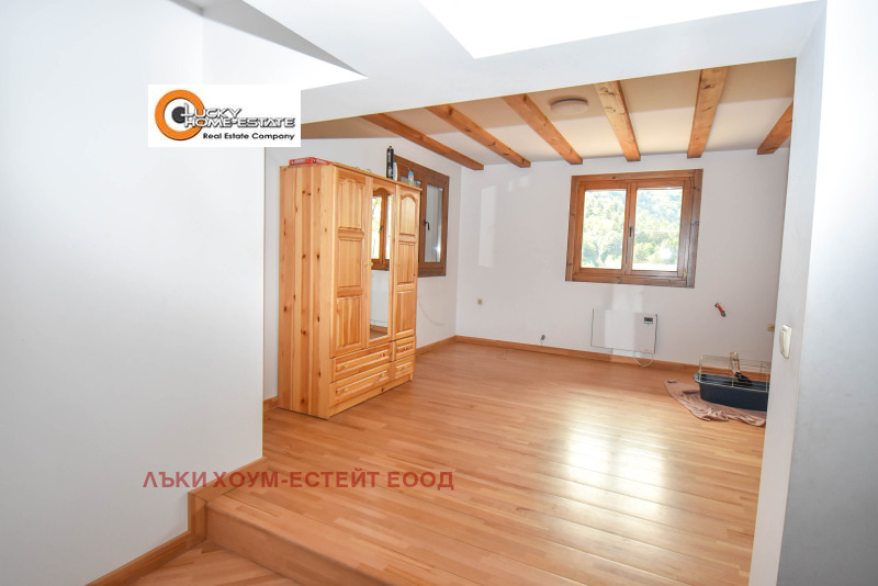En venta  Casa región Pazardzhik , Velingrad , 260 metros cuadrados | 38066027 - imagen [13]