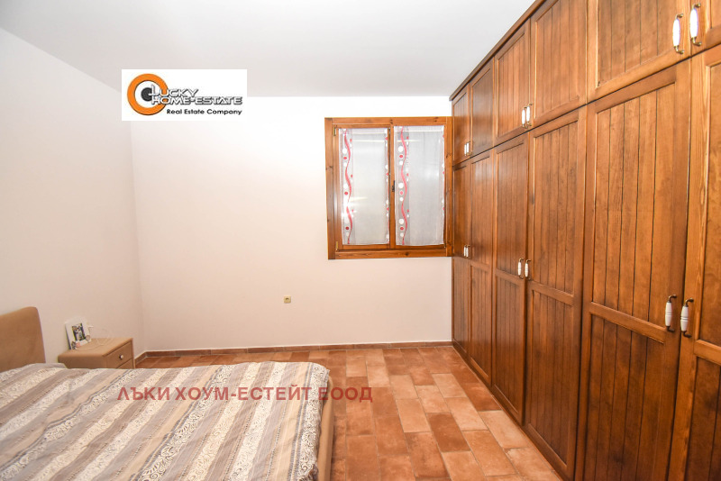 En venta  Casa región Pazardzhik , Velingrad , 260 metros cuadrados | 38066027 - imagen [14]